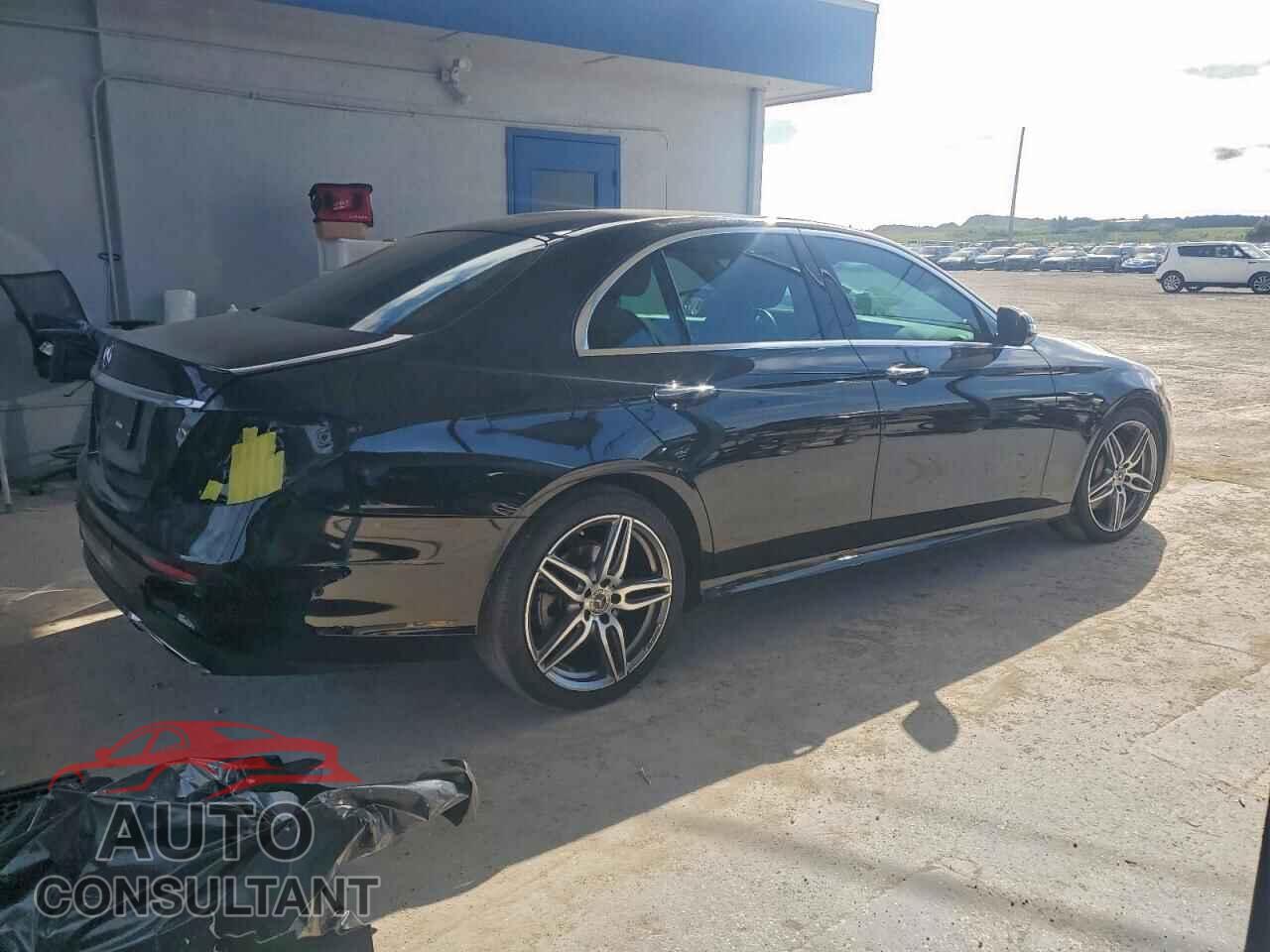 MERCEDES-BENZ E-CLASS 2018 - WDDZF4JB8JA364343