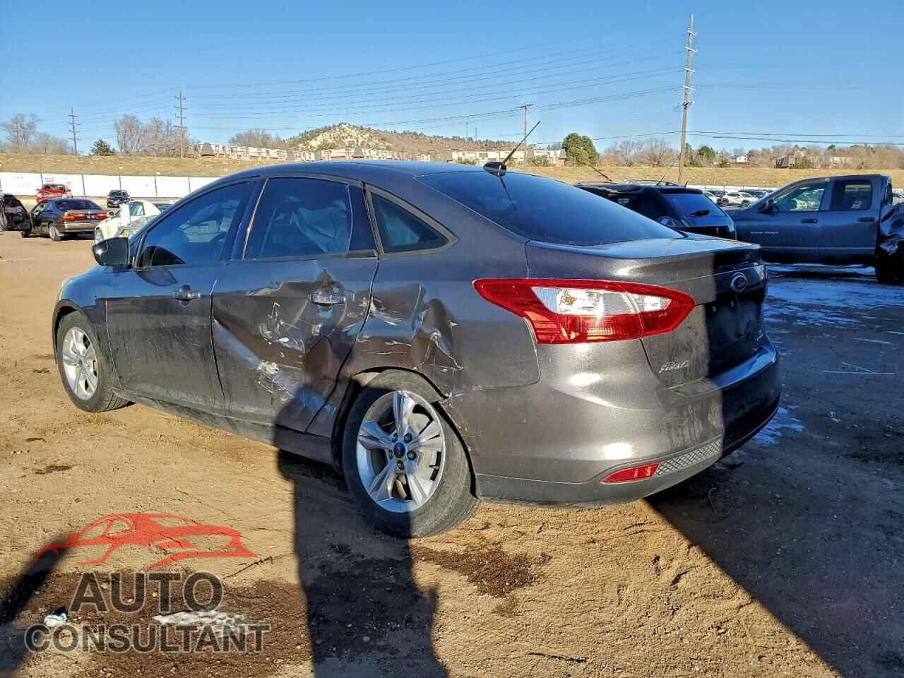 FORD FOCUS 2014 - 1FADP3F26EL238454