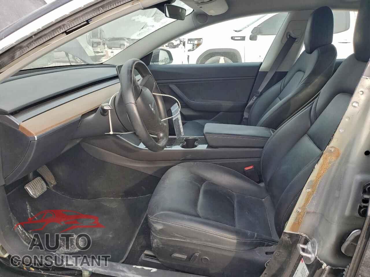TESLA MODEL 3 2018 - 5YJ3E1EA8JF075862