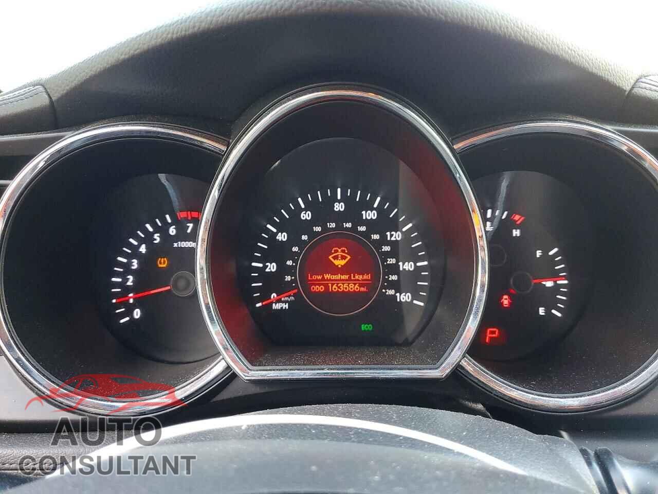 KIA OPTIMA 2011 - KNAGN4A70B5118801