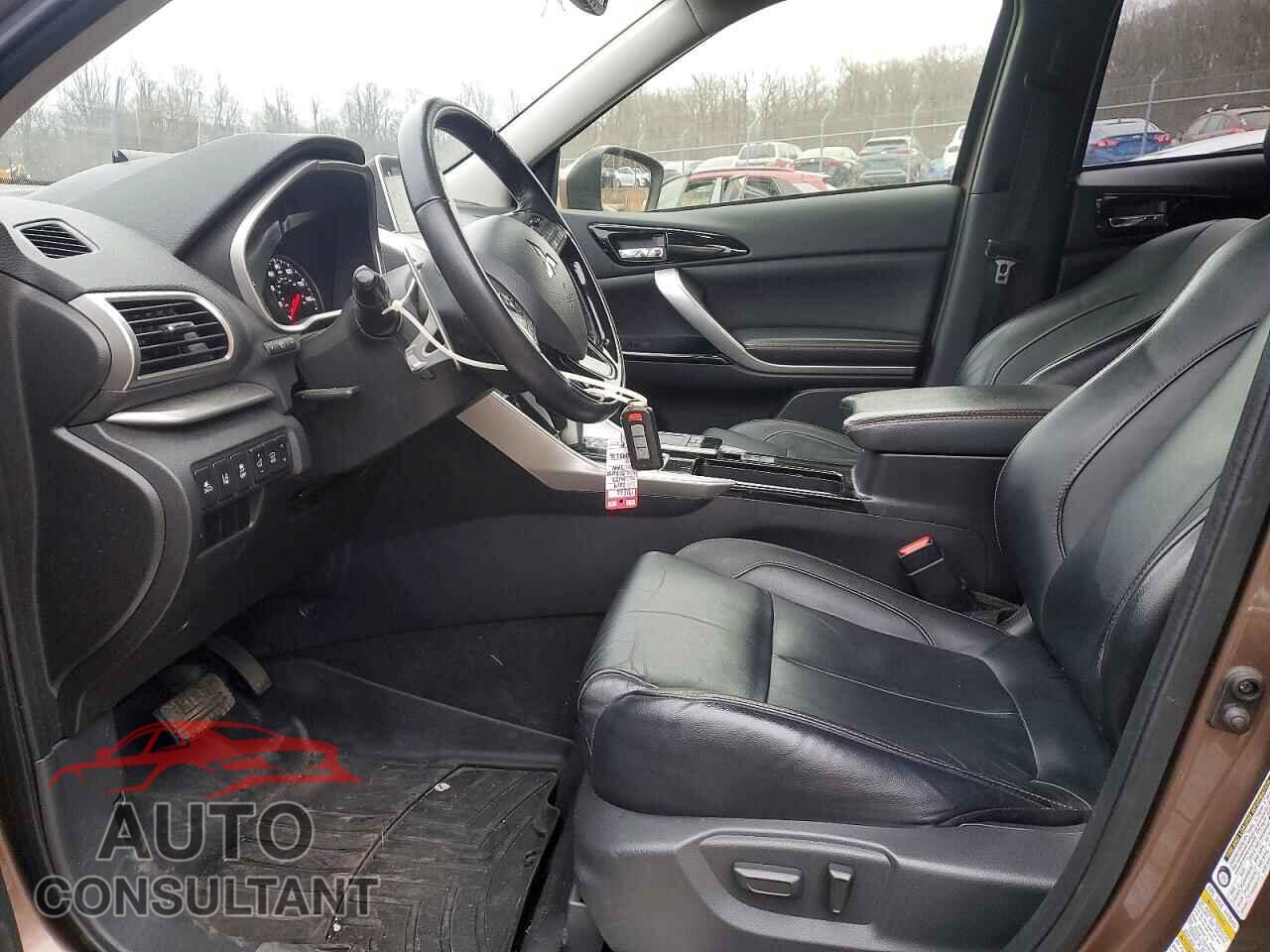 MITSUBISHI ECLIPSE 2019 - JA4AT5AA7KZ048216