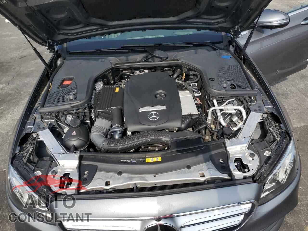 MERCEDES-BENZ E-CLASS 2017 - WDDZF4JB0HA171176