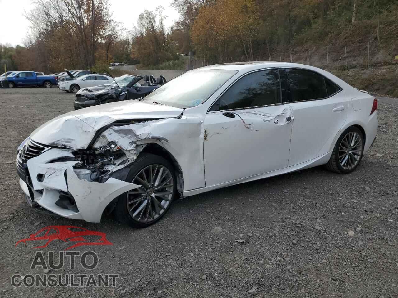 LEXUS IS 2015 - JTHBF1D22F5045296