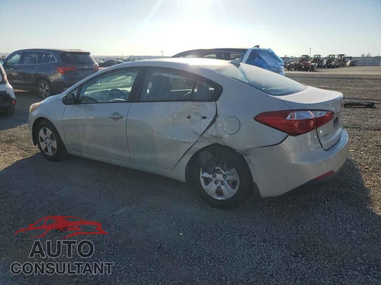 KIA FORTE 2015 - KNAFK4A65F5292137