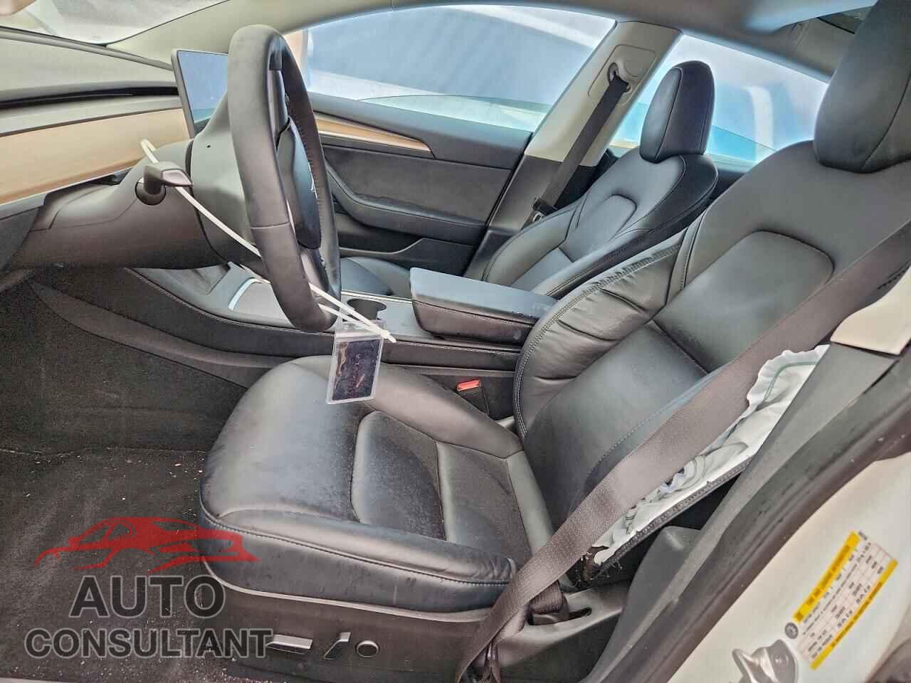 TESLA MODEL 3 2023 - 5YJ3E1EA5PF596756