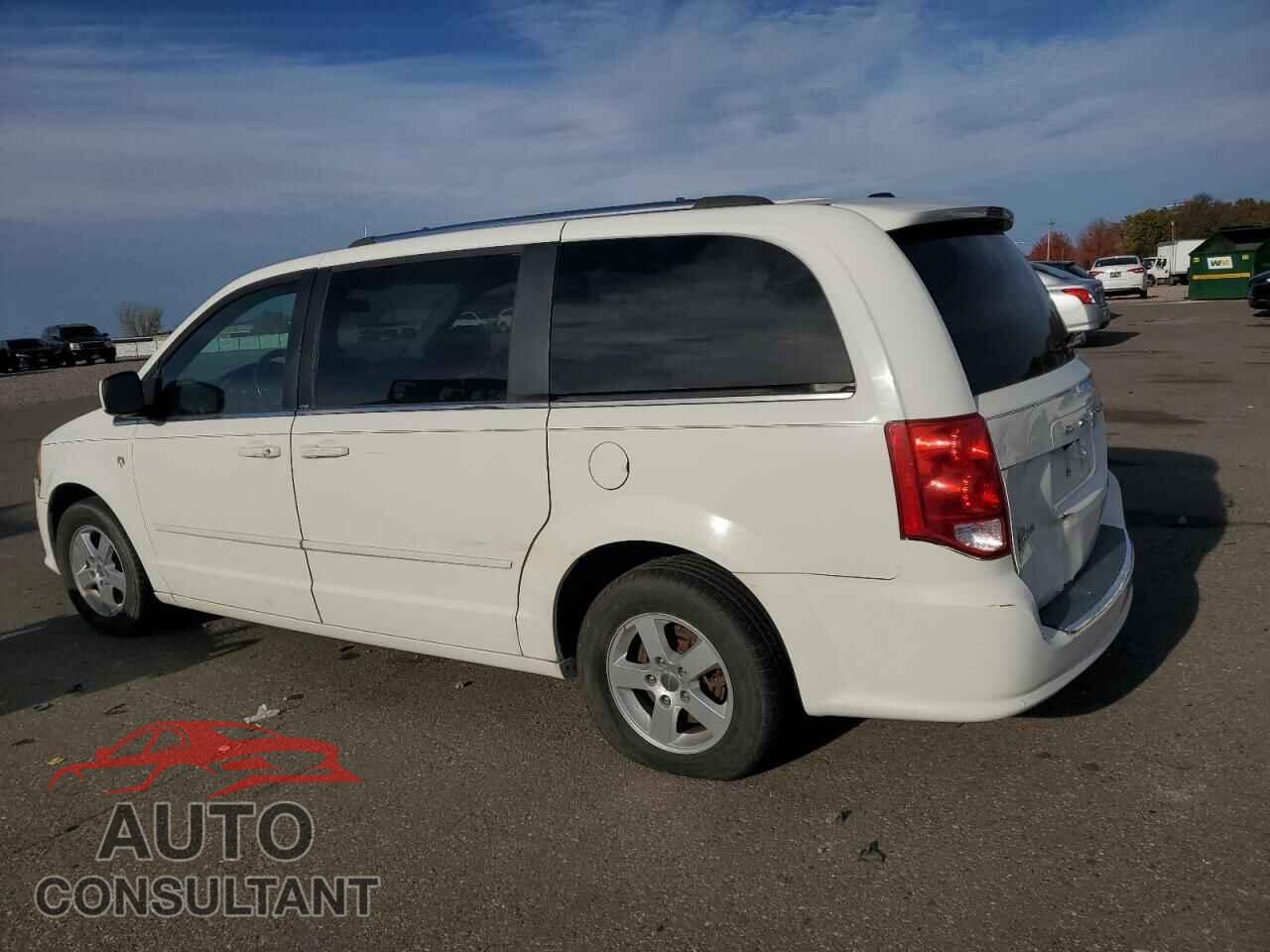 DODGE CARAVAN 2011 - 2D4RN5DG8BR657010