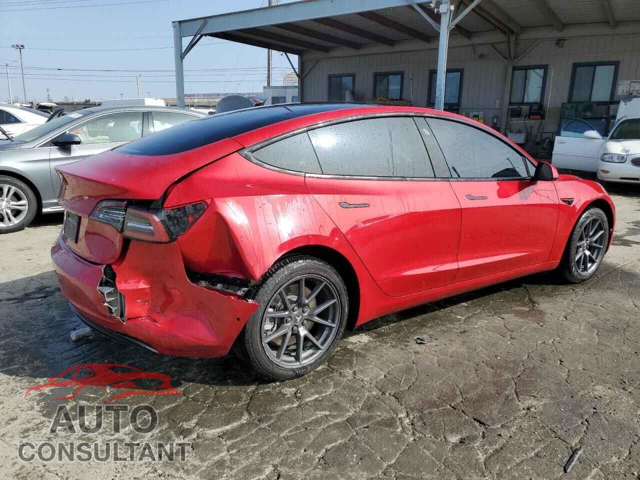 TESLA MODEL 3 2021 - 5YJ3E1EA8MF100554