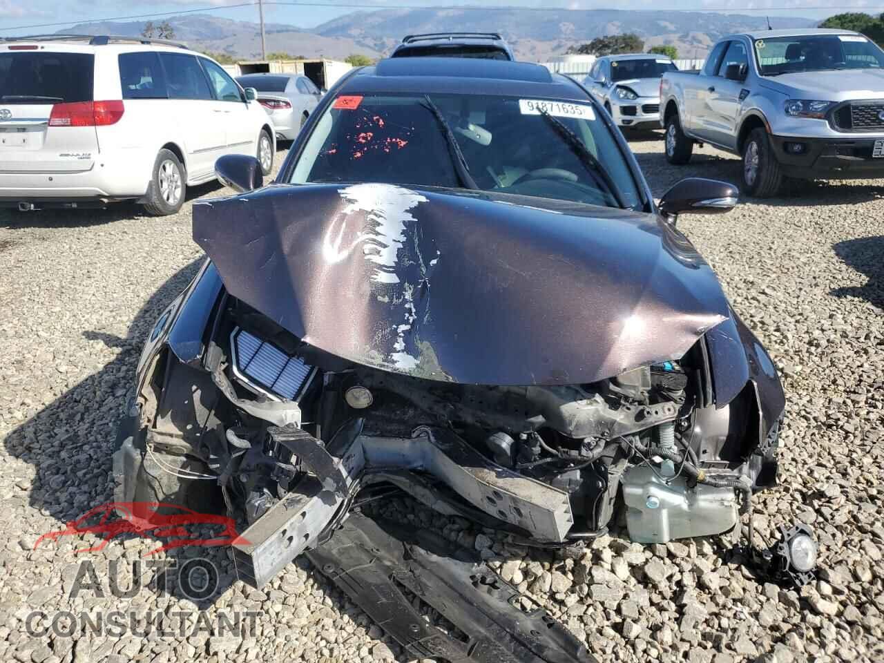 LEXUS IS 2012 - JTHCF5C27C5055010