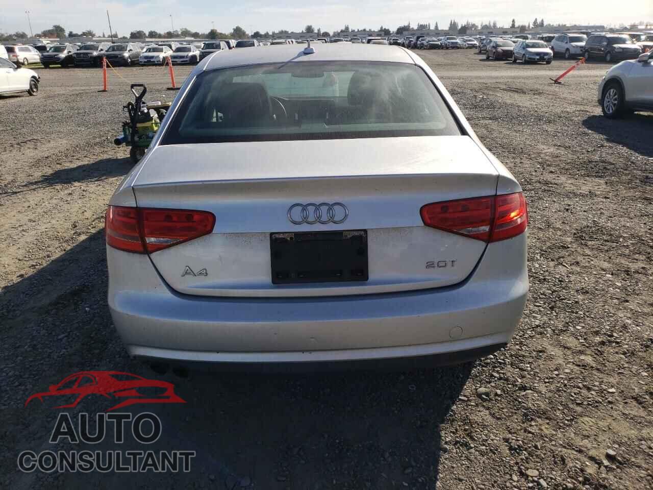 AUDI A4 2013 - WAUAFAFL2DN022209