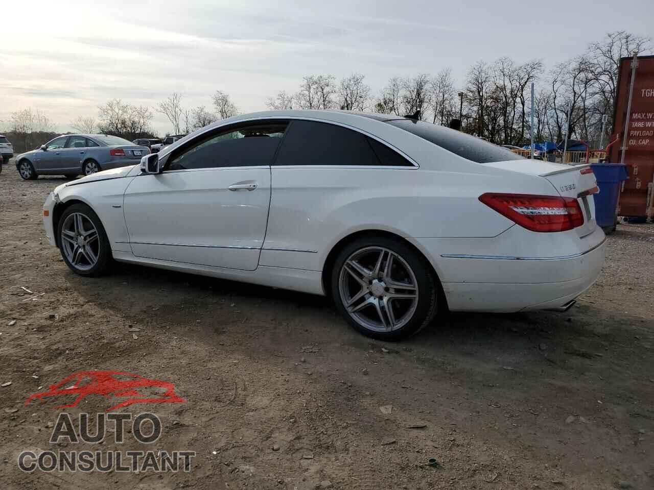 MERCEDES-BENZ E-CLASS 2012 - WDDKJ5KB5CF170864