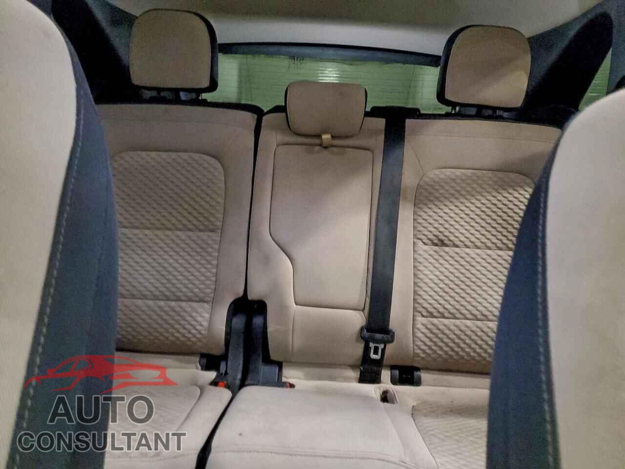FORD ESCAPE 2020 - 1FMCU9G60LUA22766