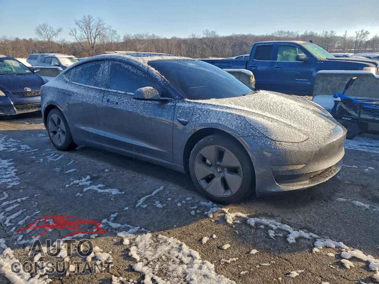 TESLA MODEL 3 2023 - 5YJ3E1EA5PF713655