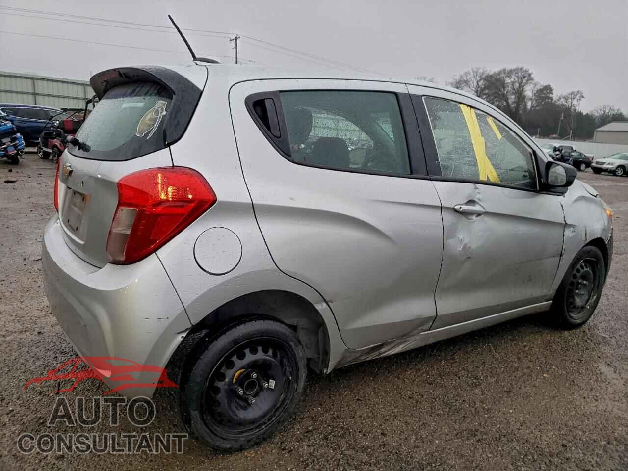 CHEVROLET SPARK 2017 - KL8CB6SA8HC754136