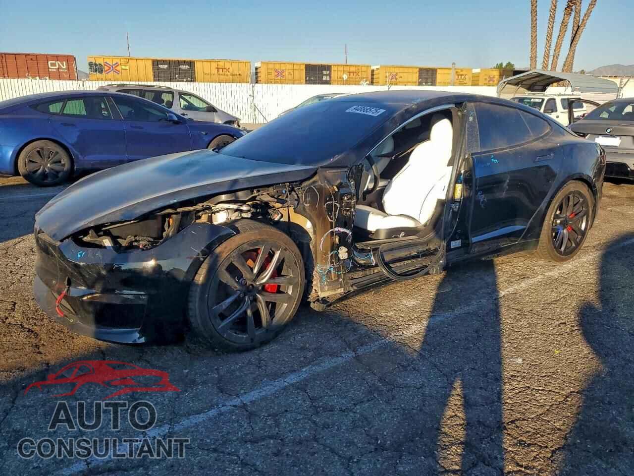 TESLA MODEL S 2023 - 5YJSA1E66PF511345