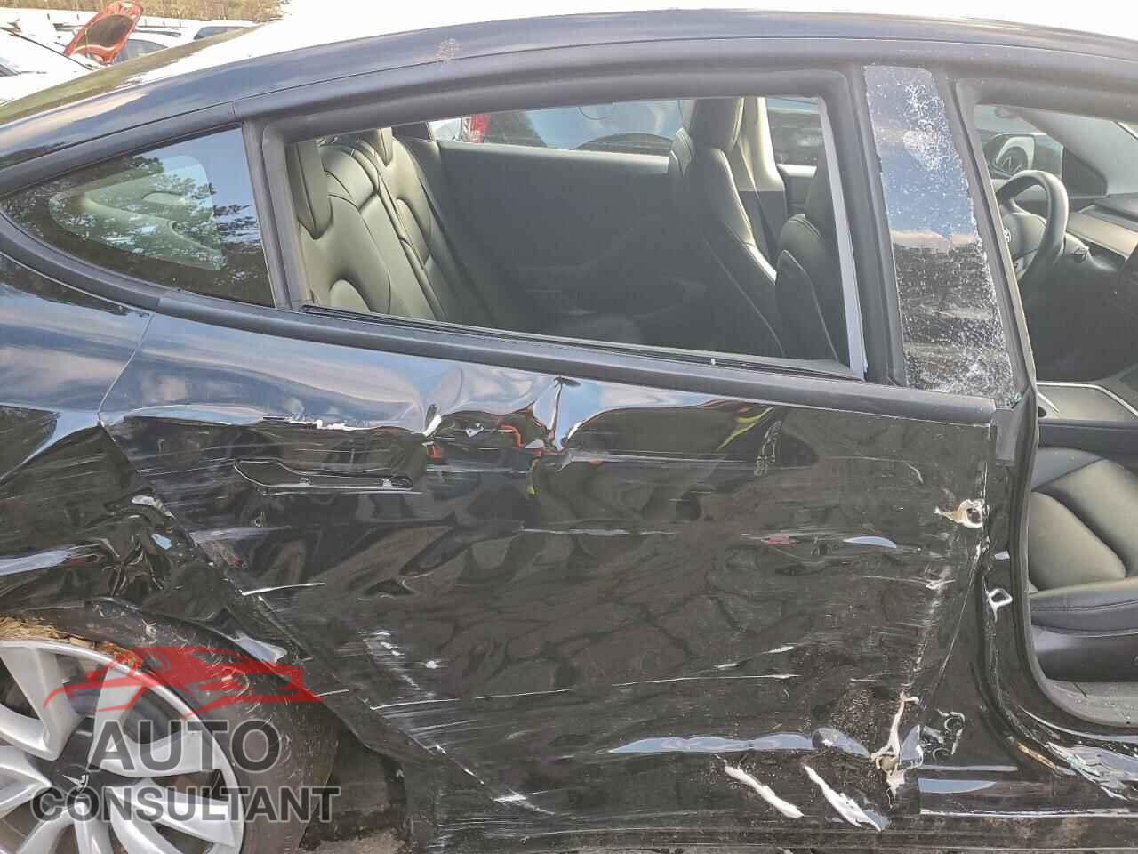TESLA MODEL 3 2021 - 5YJ3E1EA2MF918572
