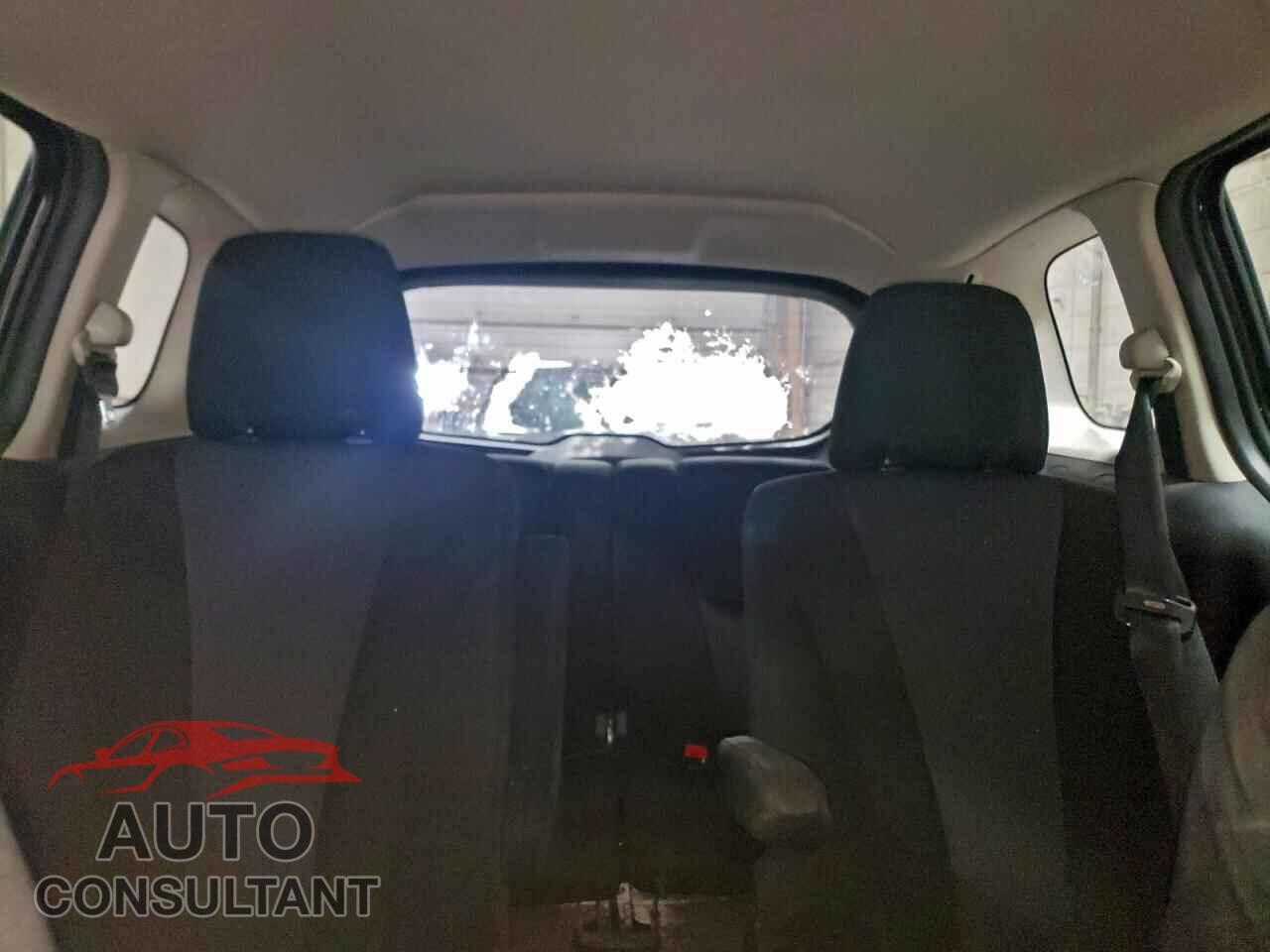 MAZDA 5 2015 - JM1CW2BL5F0184486