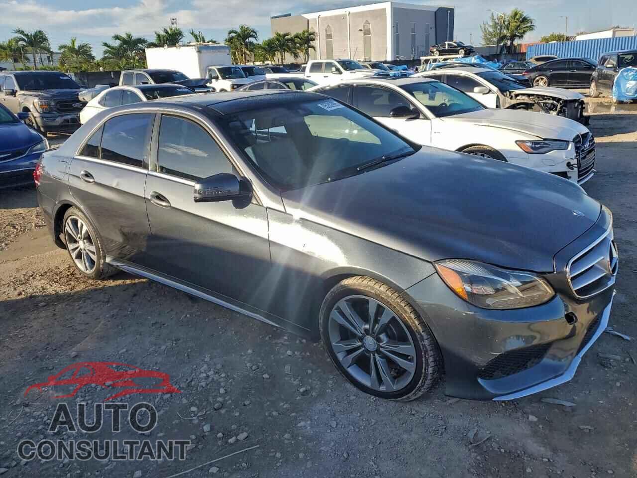 MERCEDES-BENZ E-CLASS 2015 - WDDHF5KB2FB102609