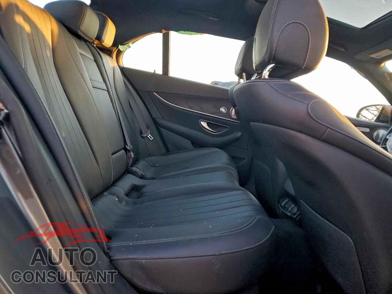 MERCEDES-BENZ E-CLASS 2020 - WDDZF8EB3LA744694