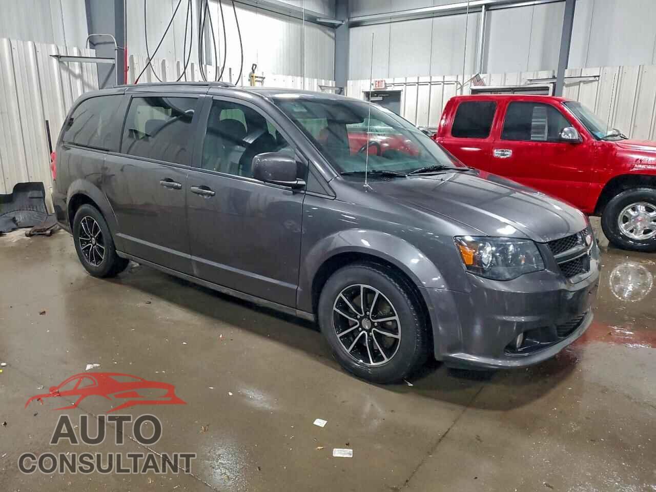 DODGE CARAVAN 2018 - 2C4RDGEG0JR299538