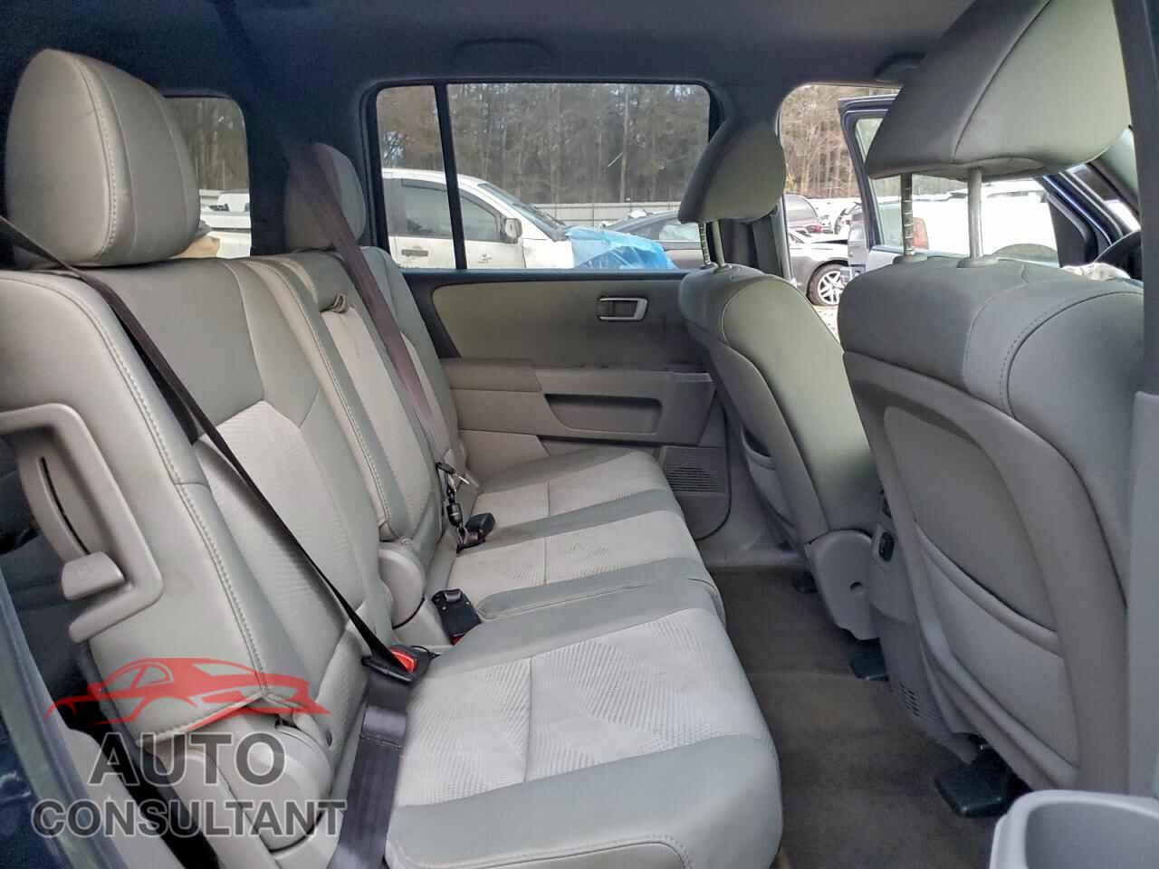 HONDA PILOT 2013 - 5FNYF3H29DB018660