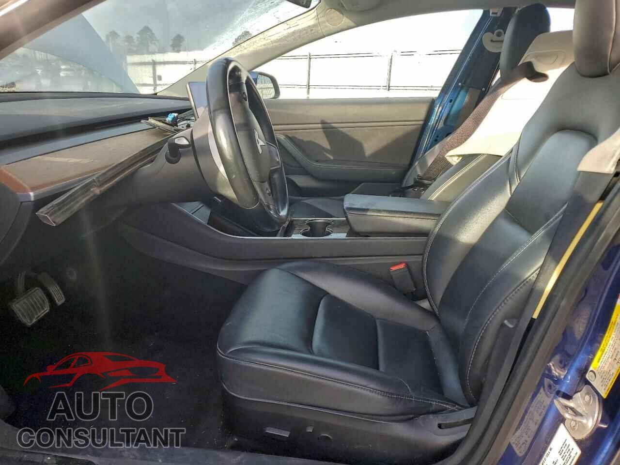 TESLA MODEL 3 2019 - 5YJ3E1EA7KF306882
