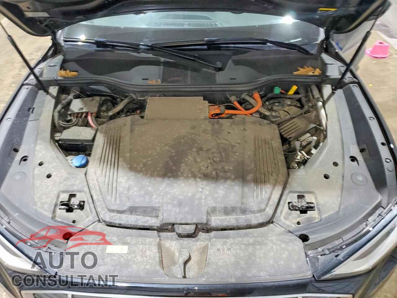 AUDI E-TRON 2021 - WA1AAAGE4MB006090