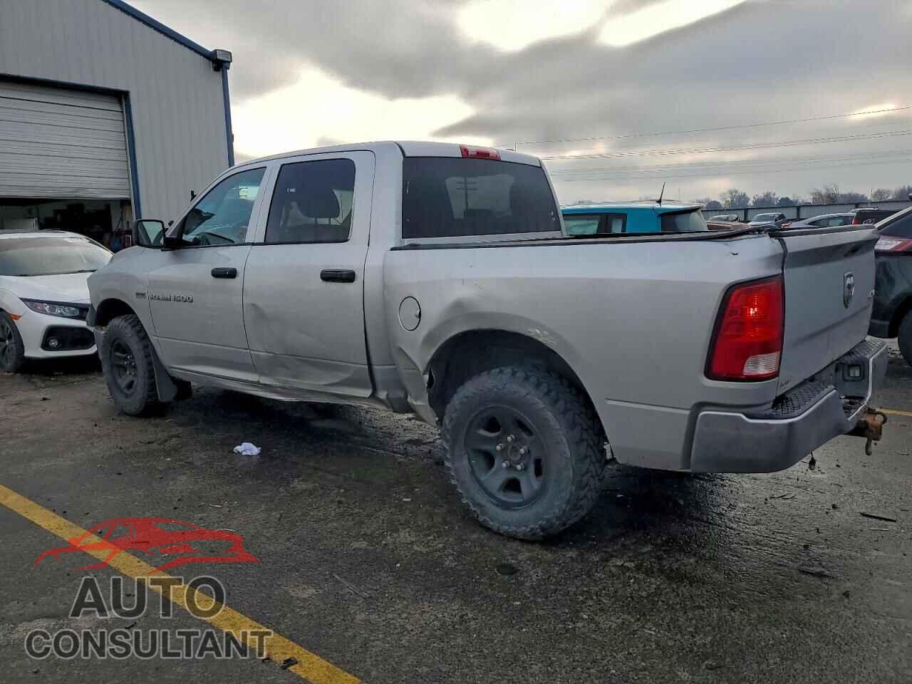 DODGE RAM 1500 2012 - 1C6RD7KT6CS338370