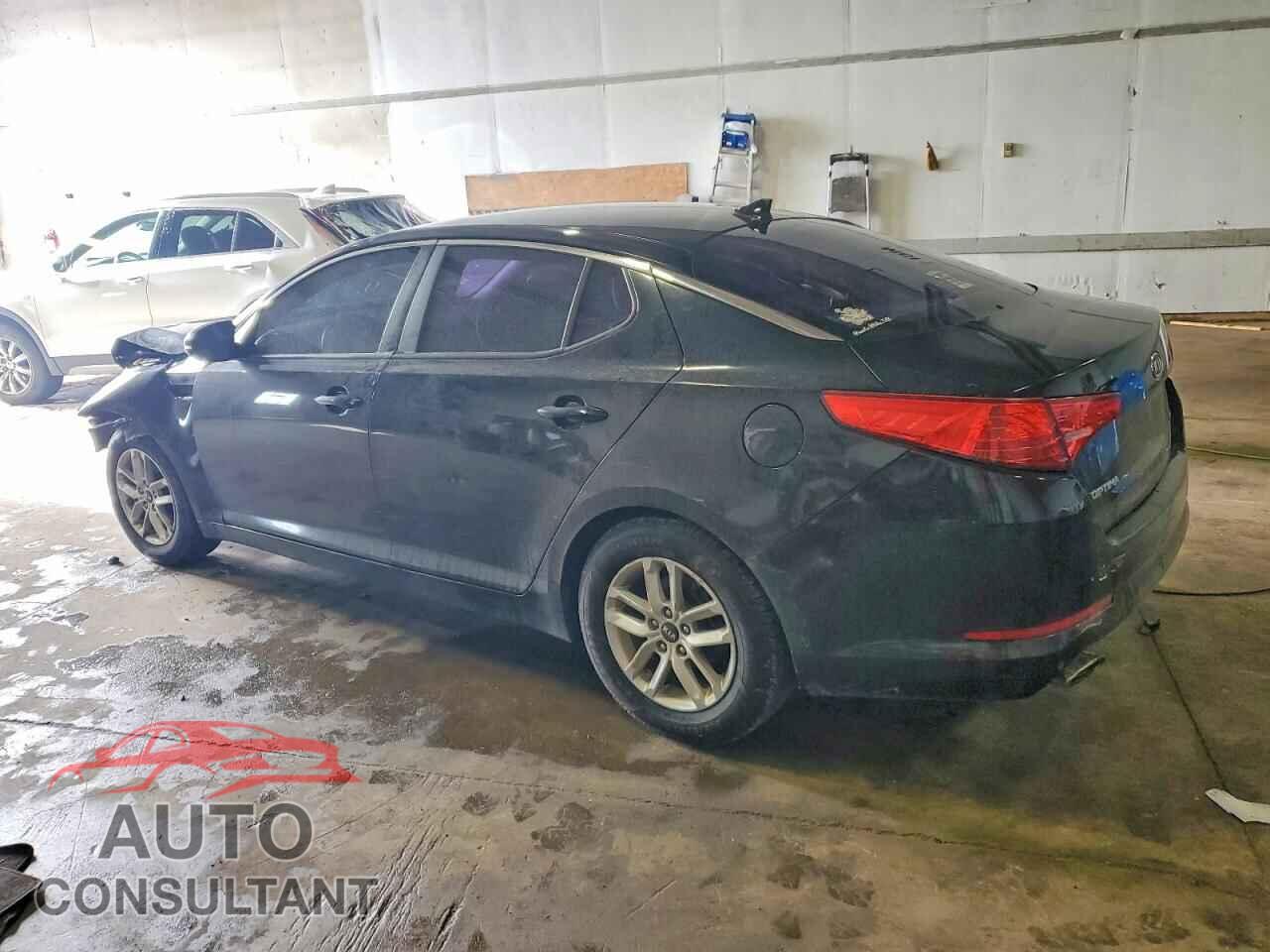 KIA OPTIMA 2011 - KNAGM4A77B5148736