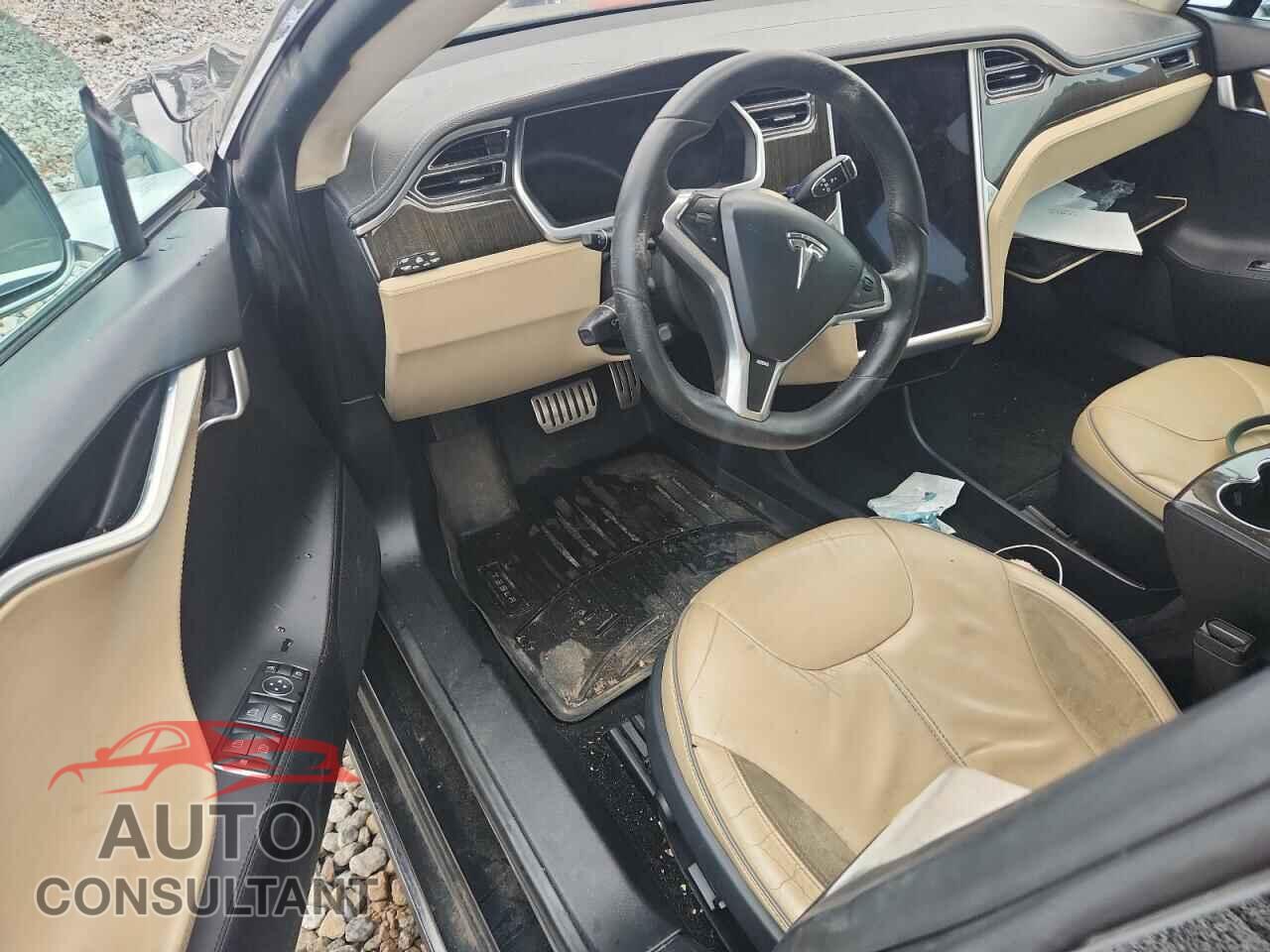 TESLA MODEL S 2013 - 5YJSA1CPXDFP05156