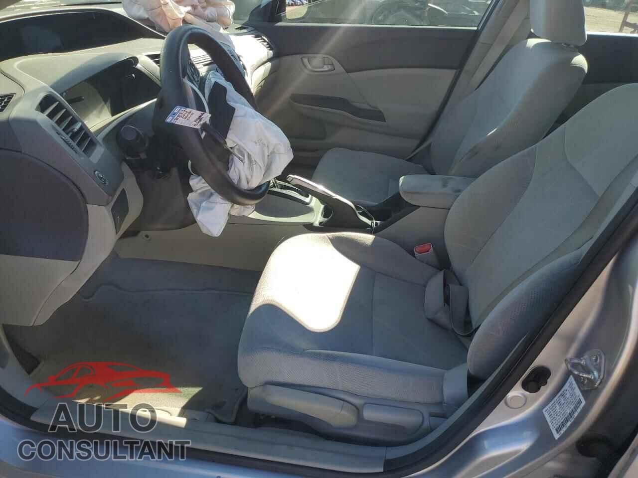 HONDA CIVIC 2012 - 2HGFB2F5XCH305316