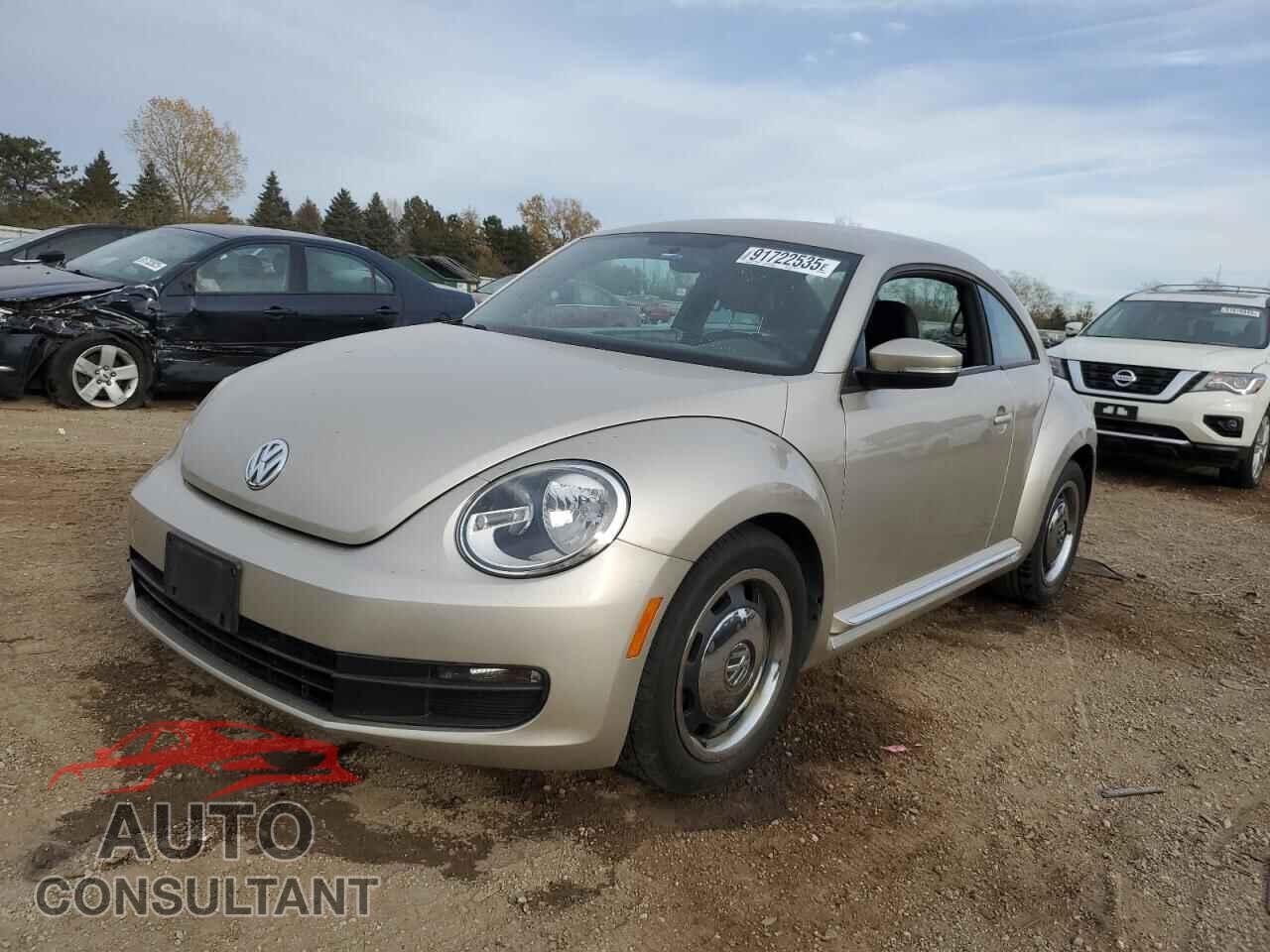 VOLKSWAGEN BEETLE 2012 - 3VWJP7AT5CM643461