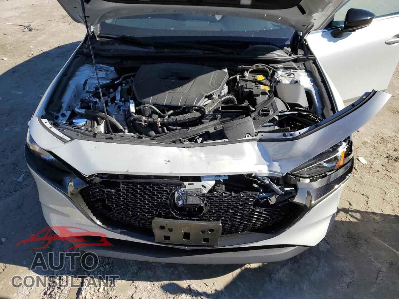 MAZDA 3 SELECT S 2025 - JM1BPAKM2S1786181