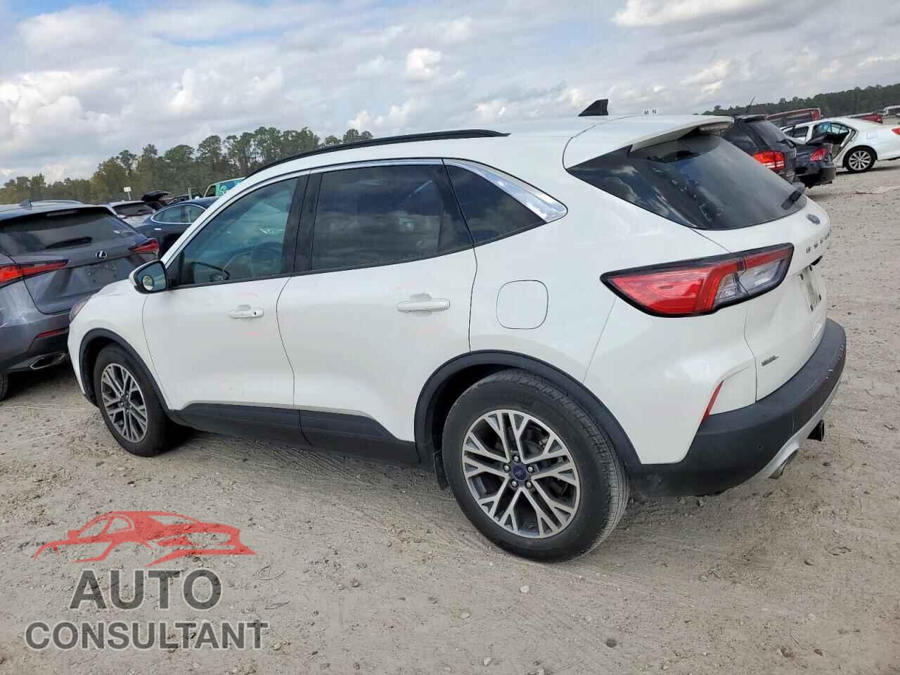 FORD ESCAPE 2020 - 1FMCU0H65LUA31909