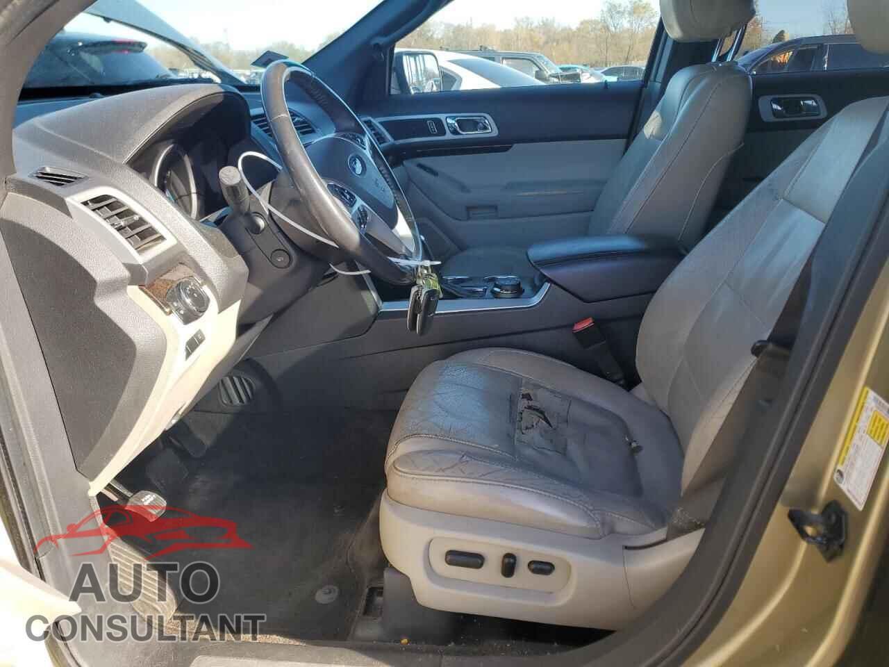 FORD EXPLORER 2012 - 1FMHK8F81CGA59915