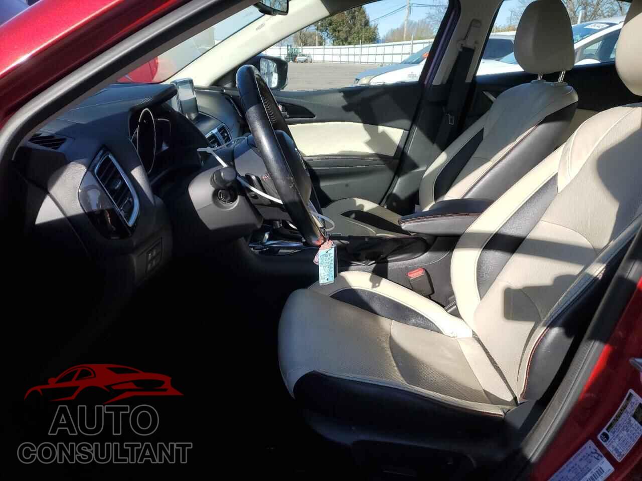 MAZDA 3 2014 - JM1BM1M33E1101574