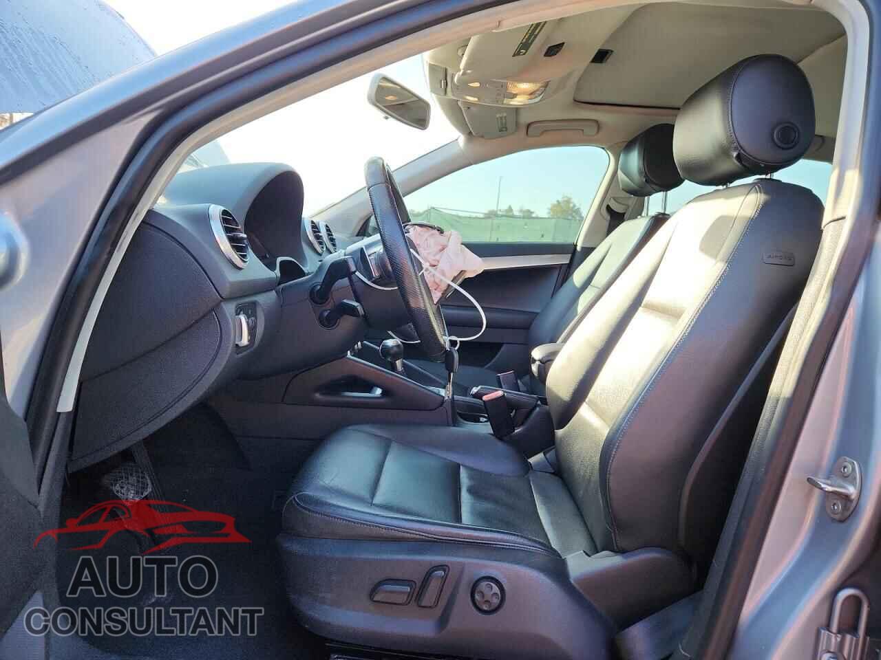 AUDI A3 2012 - WAUMFAFM4CA015029