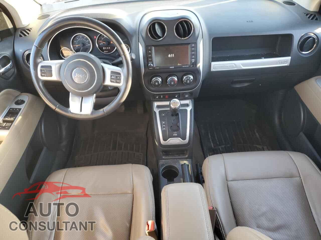 JEEP COMPASS 2017 - 1C4NJDEBXHD127928
