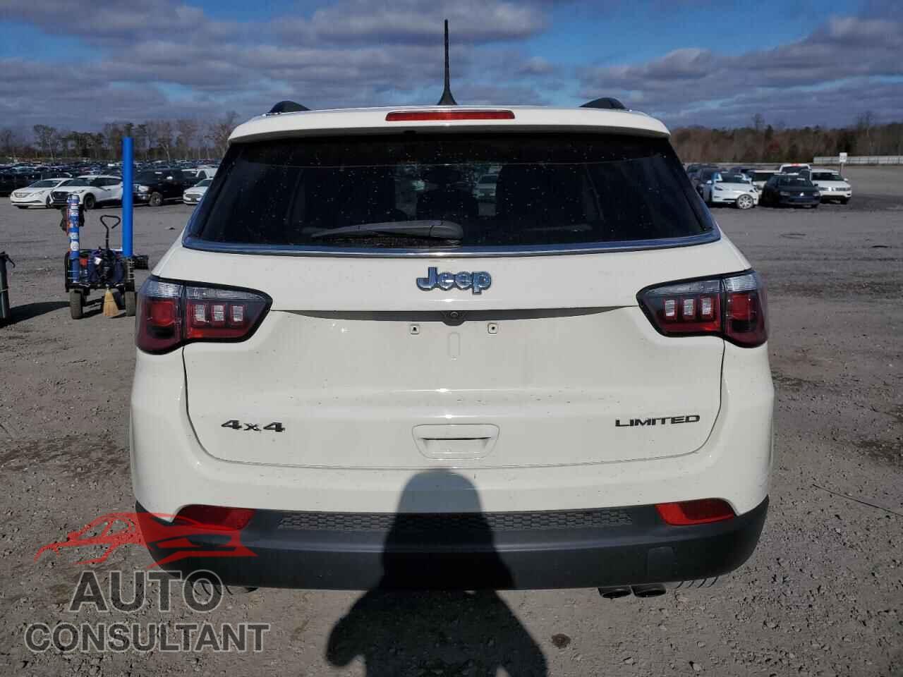 JEEP COMPASS 2020 - 3C4NJDCB9LT153605