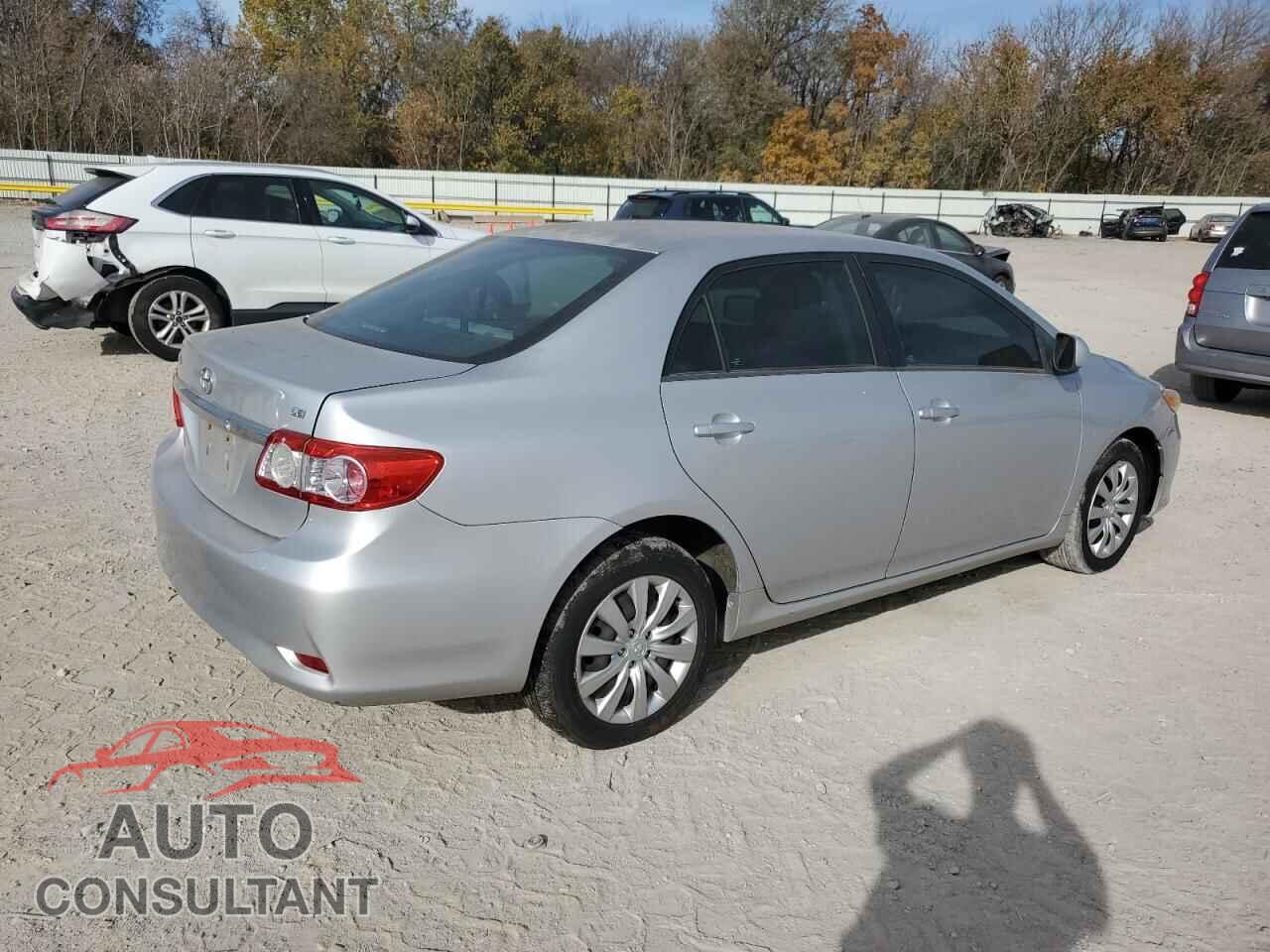 TOYOTA COROLLA 2012 - 2T1BU4EE3CC826537