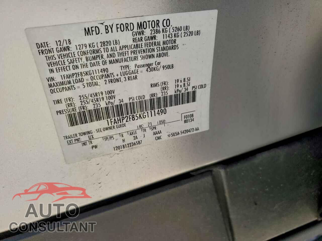FORD TAURUS 2019 - 1FAHP2F85KG111490