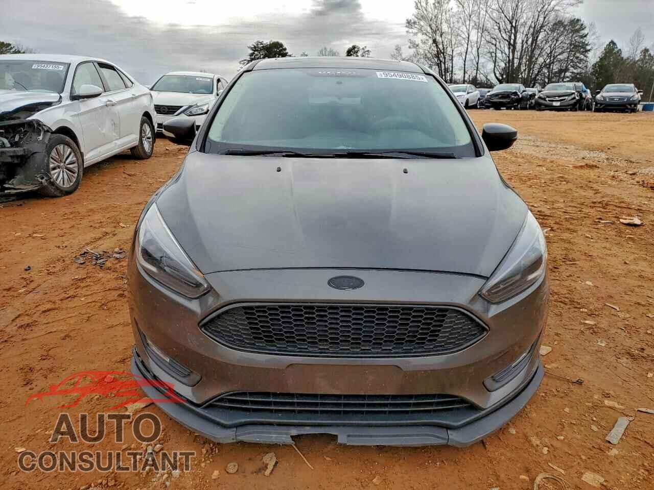 FORD FOCUS 2017 - 1FADP3M29HL345828