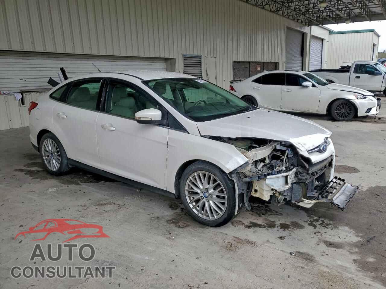 FORD FOCUS 2012 - 1FAHP3H28CL219562