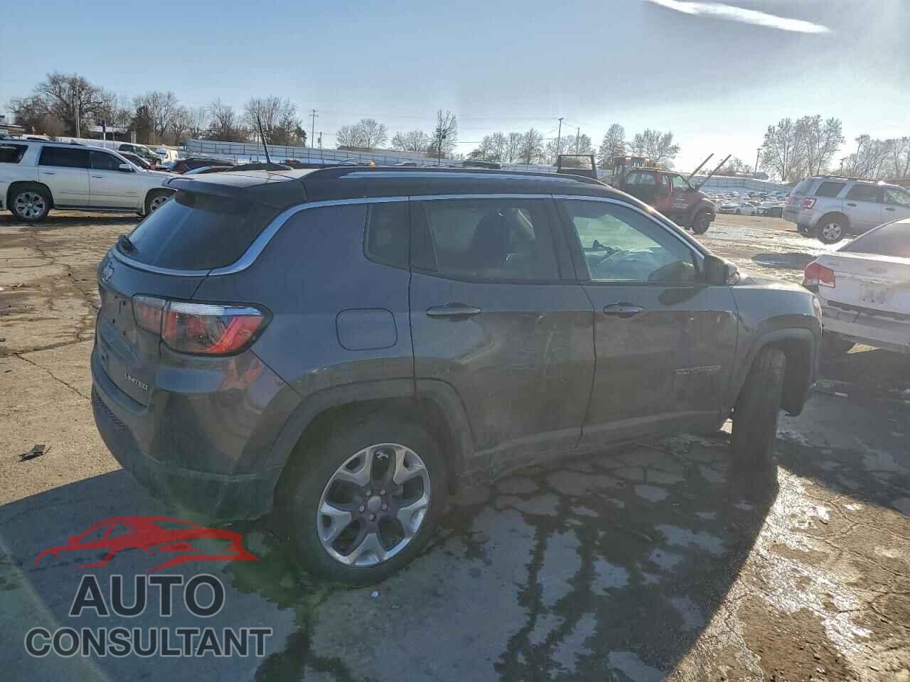 JEEP COMPASS 2018 - 3C4NJCCB8JT351275