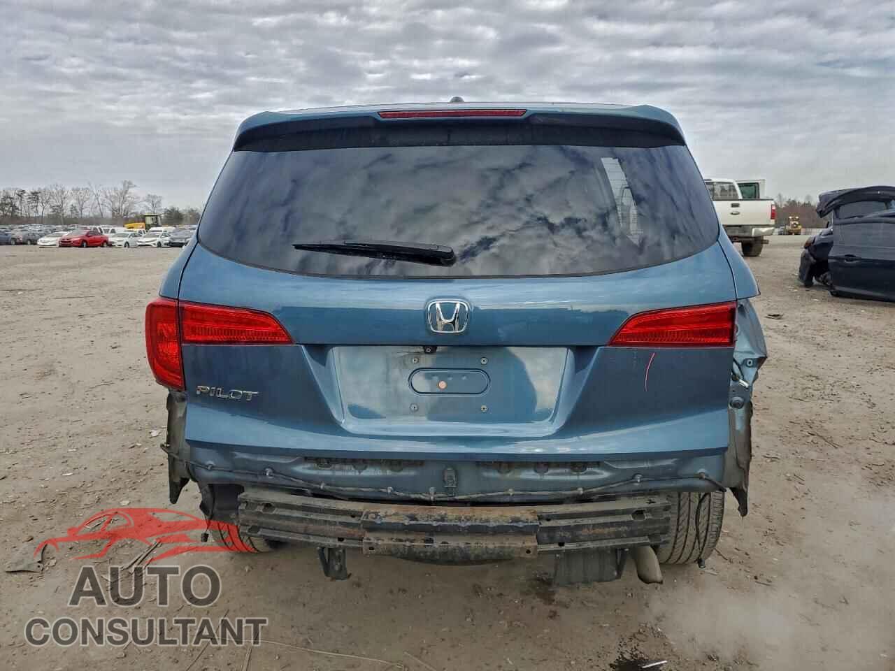 HONDA PILOT 2017 - 5FNYF5H62HB035286