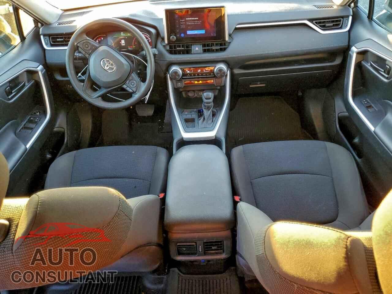 TOYOTA RAV4 2023 - 2T3K1RFV6PC242585