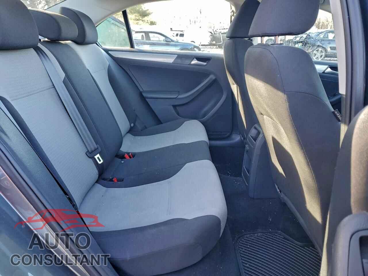VOLKSWAGEN JETTA 2017 - 3VW2B7AJ9HM350249