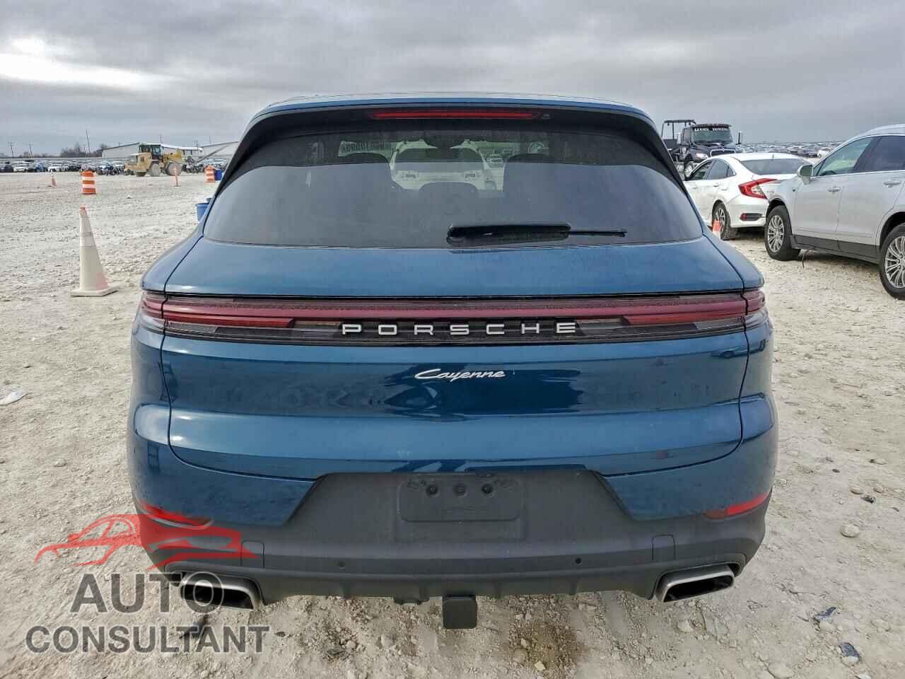 PORSCHE CAYENNE 2025 - WP1AA2AY8SDA04499