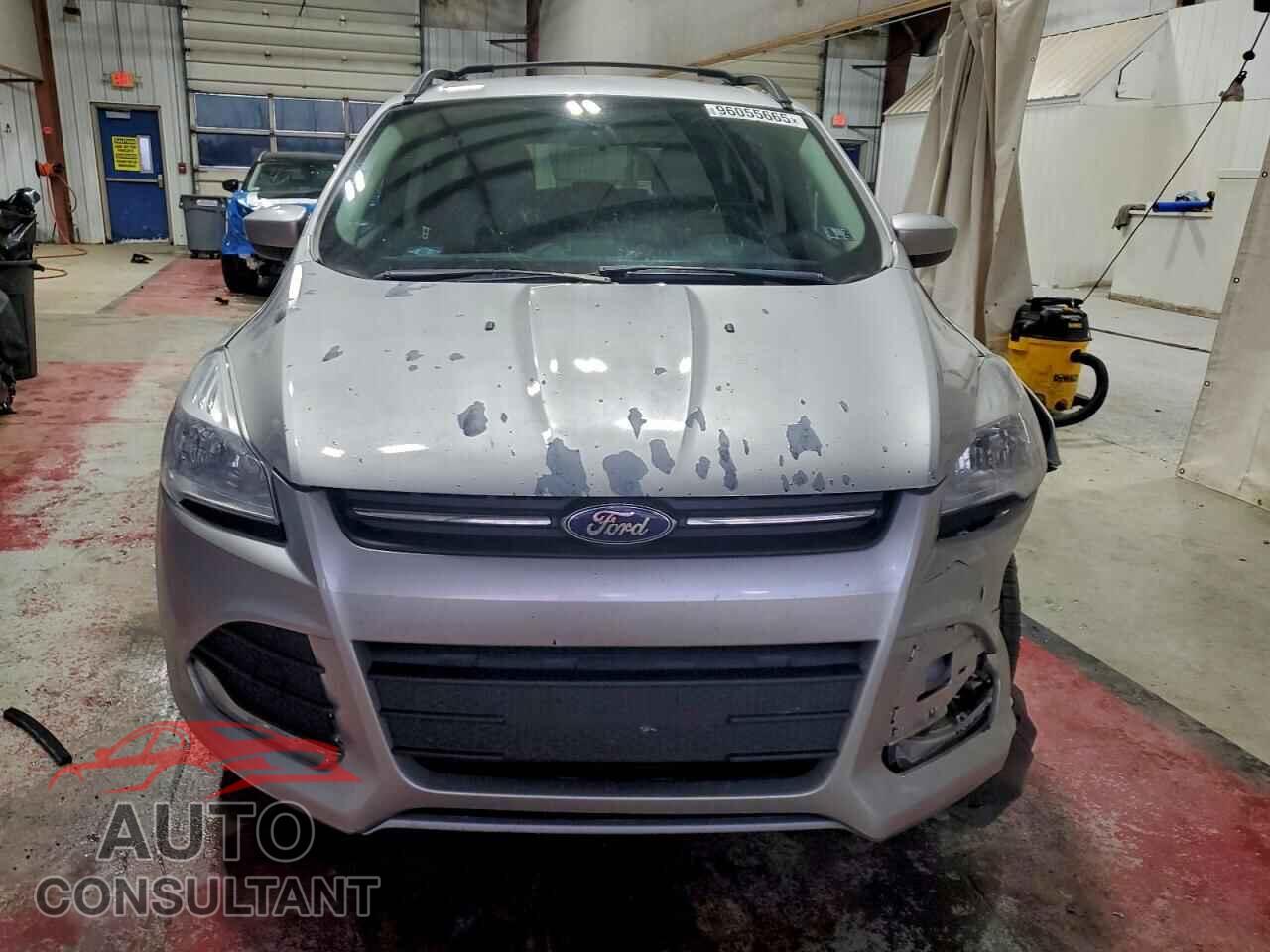 FORD ESCAPE 2015 - 1FMCU9G96FUC22372