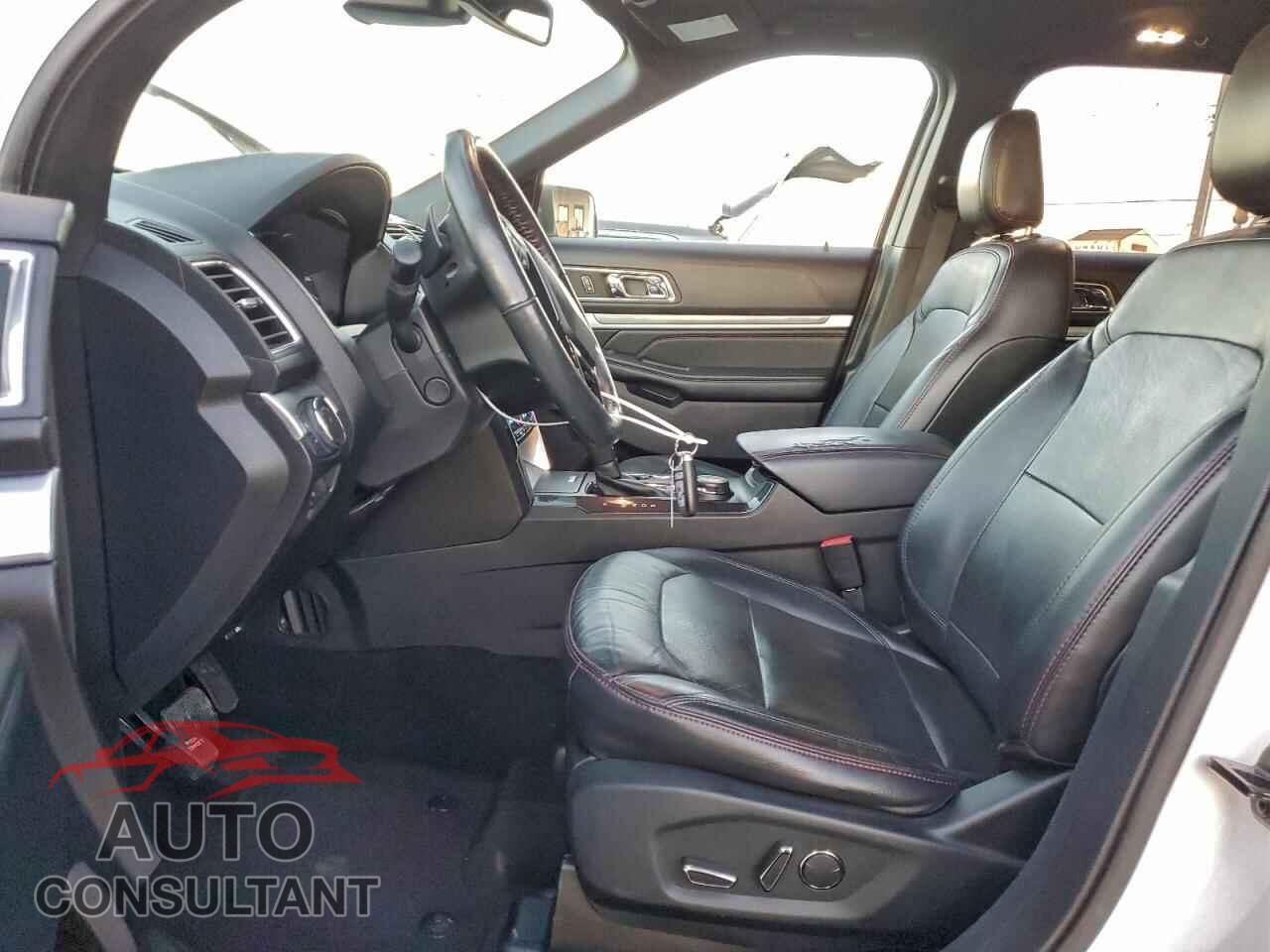 FORD EXPLORER 2018 - 1FM5K8GT1JGB56566