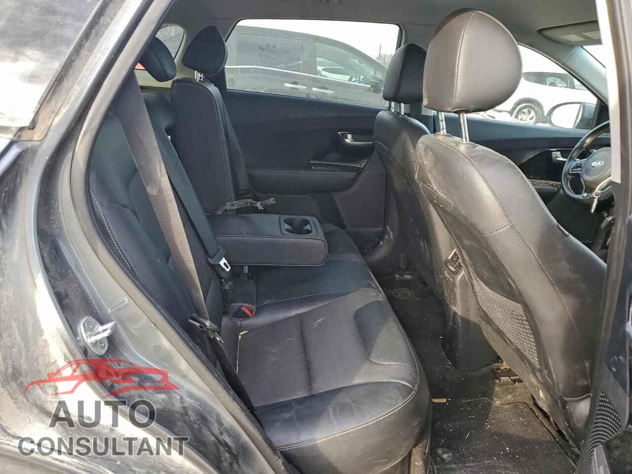 KIA NIRO 2017 - KNDCC3LC4H5053911